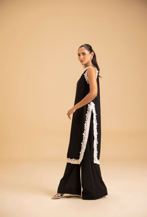 The Black Edit Set