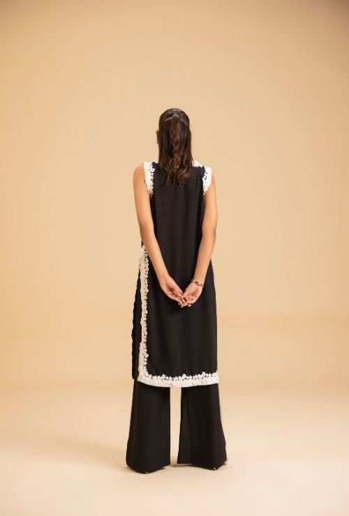 The Black Edit Set